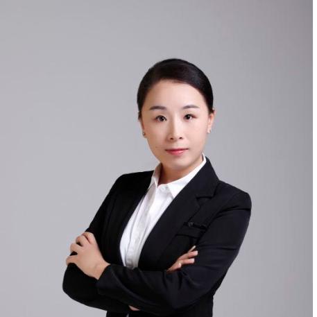 总监与总裁 5cb7eaa59fae687d4315e64201u.jpg